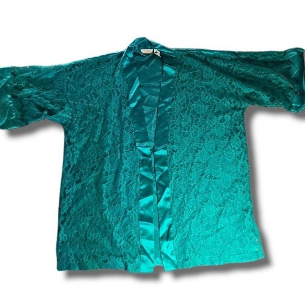 VS Green Vintage Lace Satin Robe